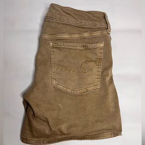 American Eagle Midi short. Tan. Size 8. Gently worn.